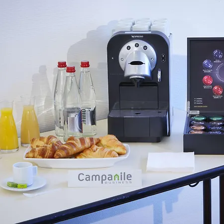 Campanile - Za Courtaboeuf Hotel Villejust