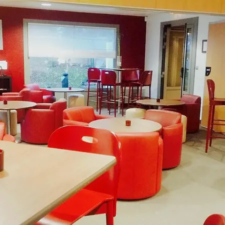 Campanile - Za Courtaboeuf 3*